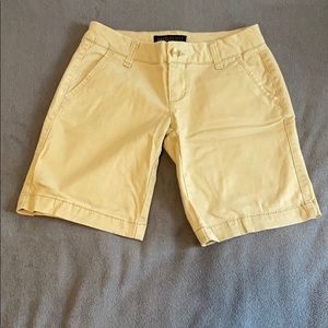 Bermuda twill shorts
